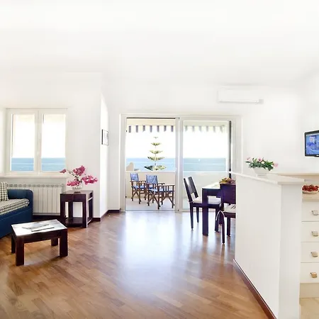 Holiday home Casa Galli On The Seafront *
