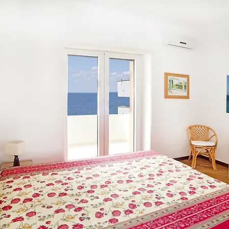 Casa Galli On The Seafront